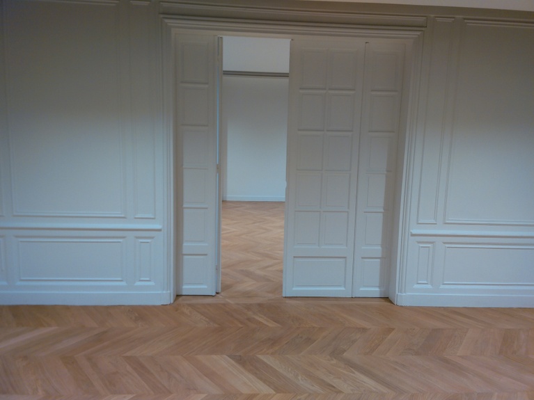 143 boulevard Haussmann