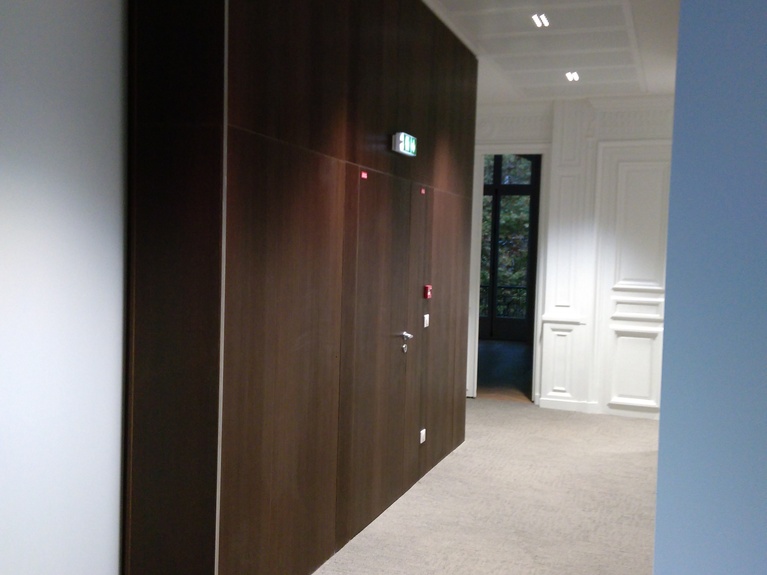 143 boulevard Haussmann